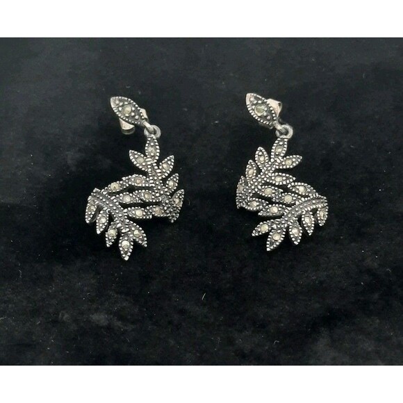 Vintage Estate Sterling Silver 925 Marcasite Olive Leaf Dangling Drop Earrings - Picture 1 of 3